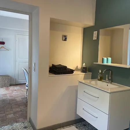 D'hote A La Grande Noe 3*